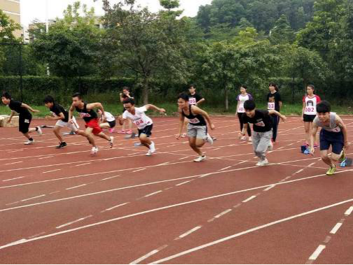 （男子100m）